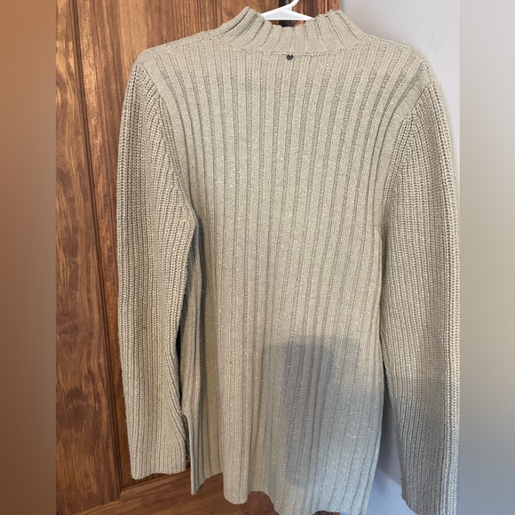 Rusty Light Tan Knit Sweater - Picture 2 of 3